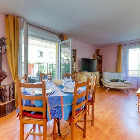 Amilly Park 6 Personnes 2 Chambres Pk Prive En Sous Sol Serris Exteriör bild