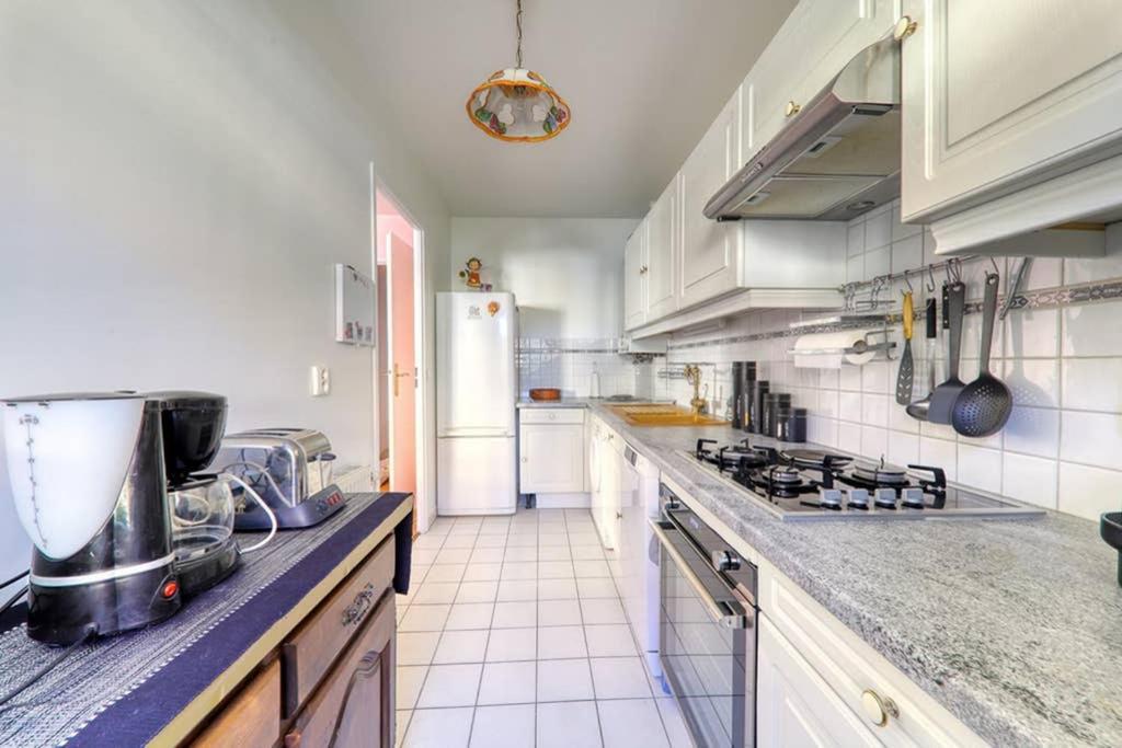 Amilly Park 6 Personnes 2 Chambres Pk Prive En Sous Sol Serris Exteriör bild